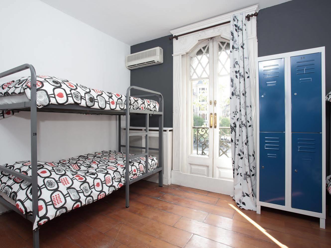 Auberge de jeunesse Diagonal House *